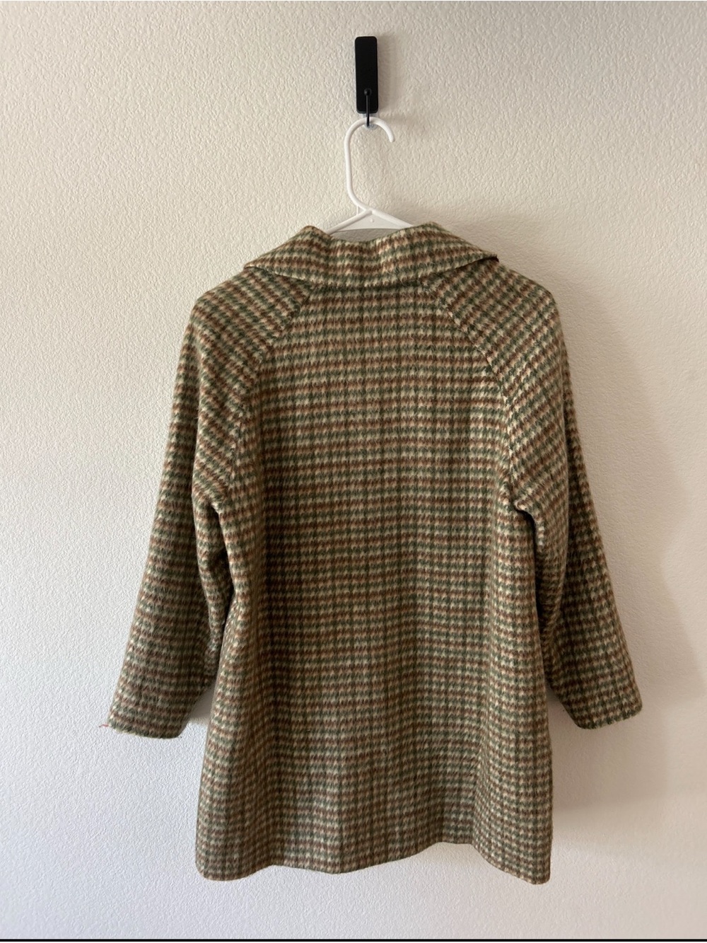 Miss Patina Houndstooth Pea Coat in Green & Tan - Picture 2 of 4